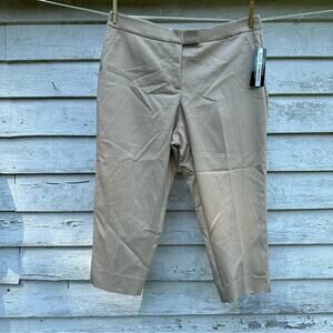 Investments, women’s khaki crop size 18 W